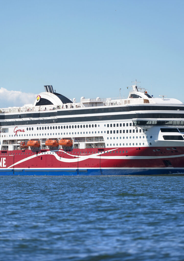 Viking Grace firar tio år på Östersjön